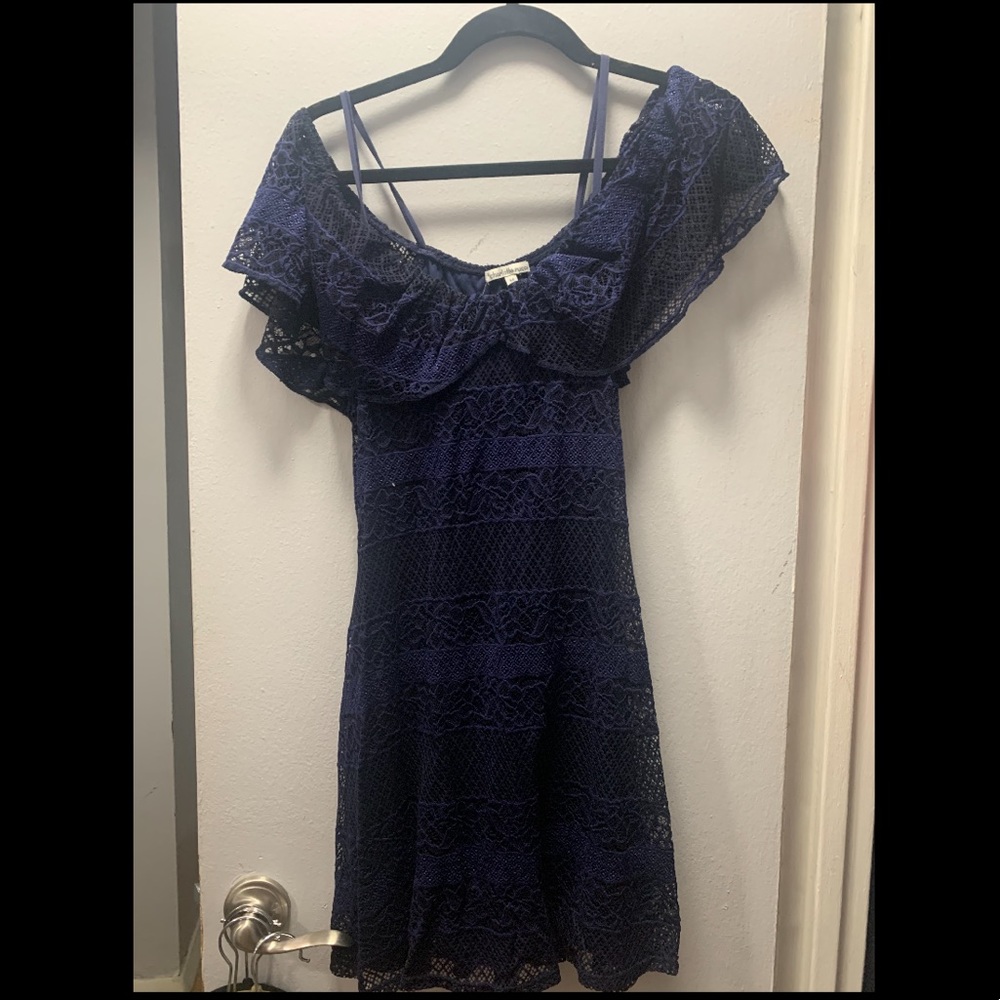 Dress off shoulders